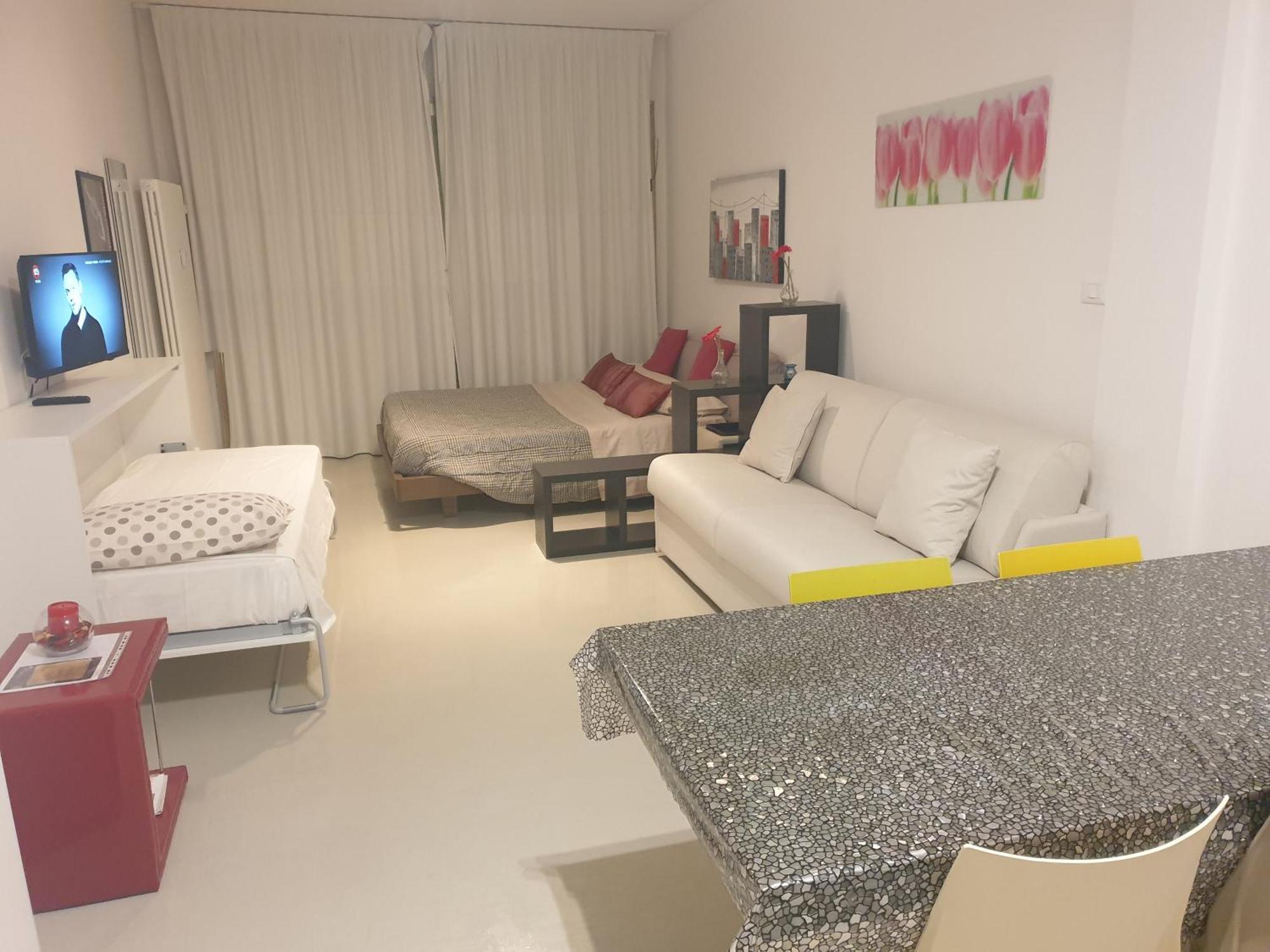 Monolocale Via Rasponi Apartment ราเวนนา ภายนอก รูปภาพ